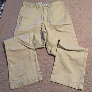 Daniel Cremieux Men's Khaki Chinos
